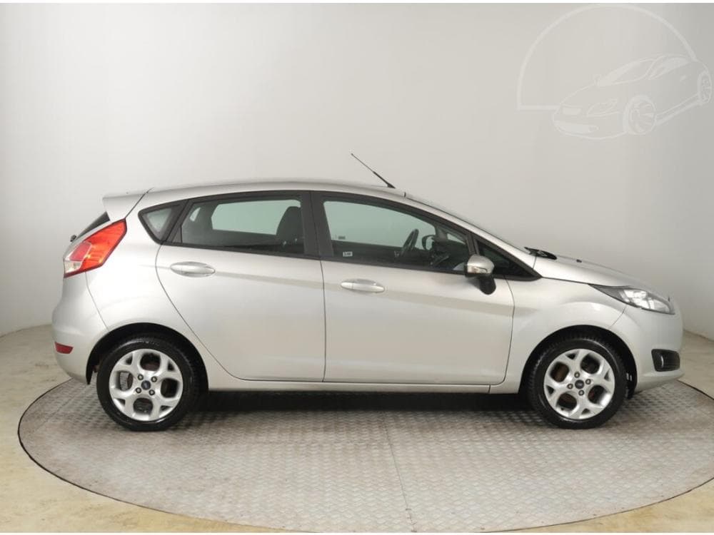 2015 Ford FIESTA - 6
