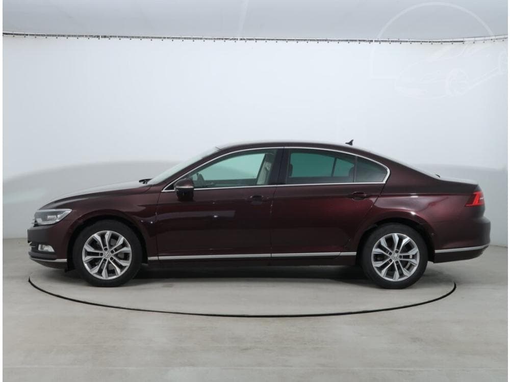 2016 Volkswagen PASSAT - 3