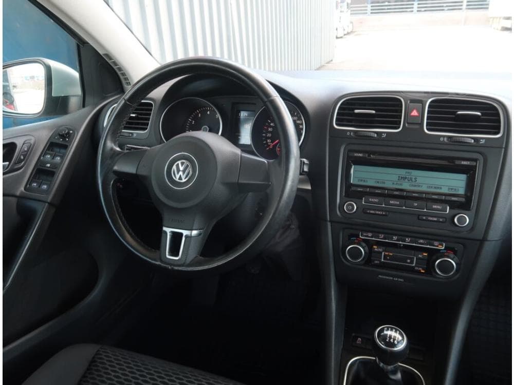 2011 Volkswagen GOLF - 7