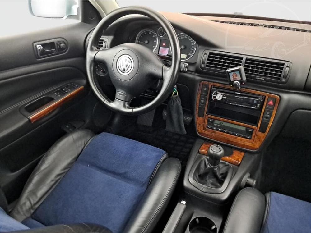 2002 Volkswagen PASSAT - 7