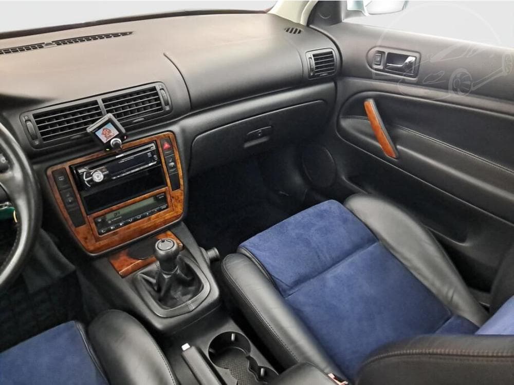 2002 Volkswagen PASSAT - 8