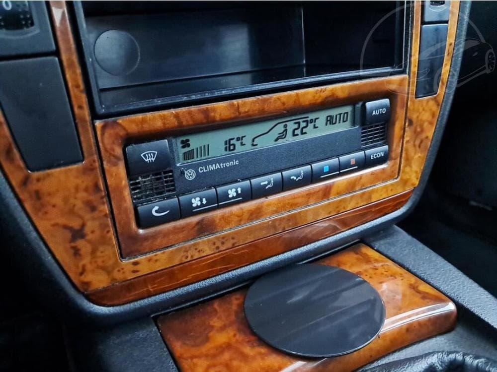 2002 Volkswagen PASSAT - 14