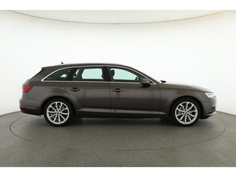 2018 Audi A4 - 6
