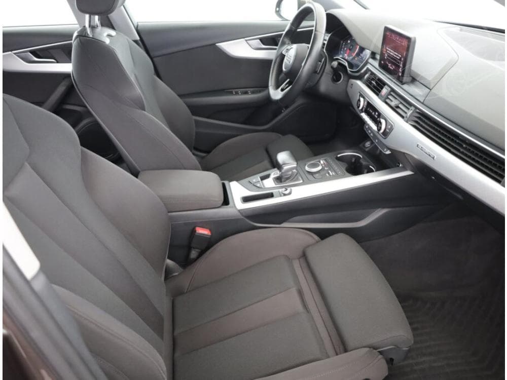 2018 Audi A4 - 7