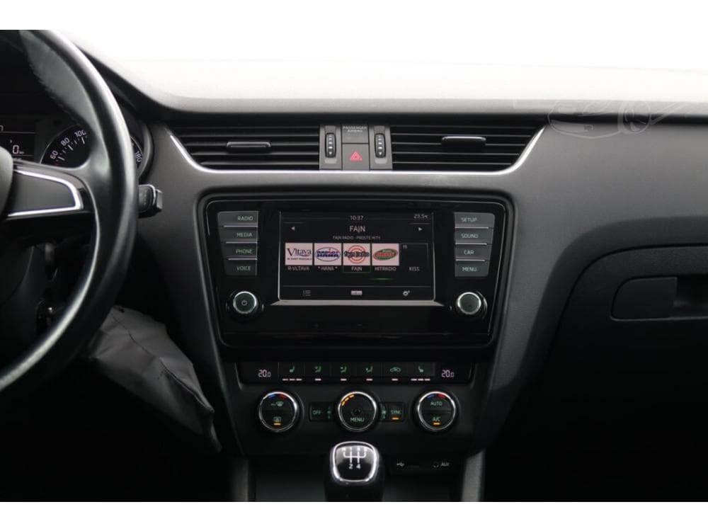 2016 Škoda OCTAVIA - 12