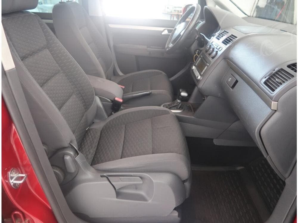 2007 Volkswagen TOURAN - 9