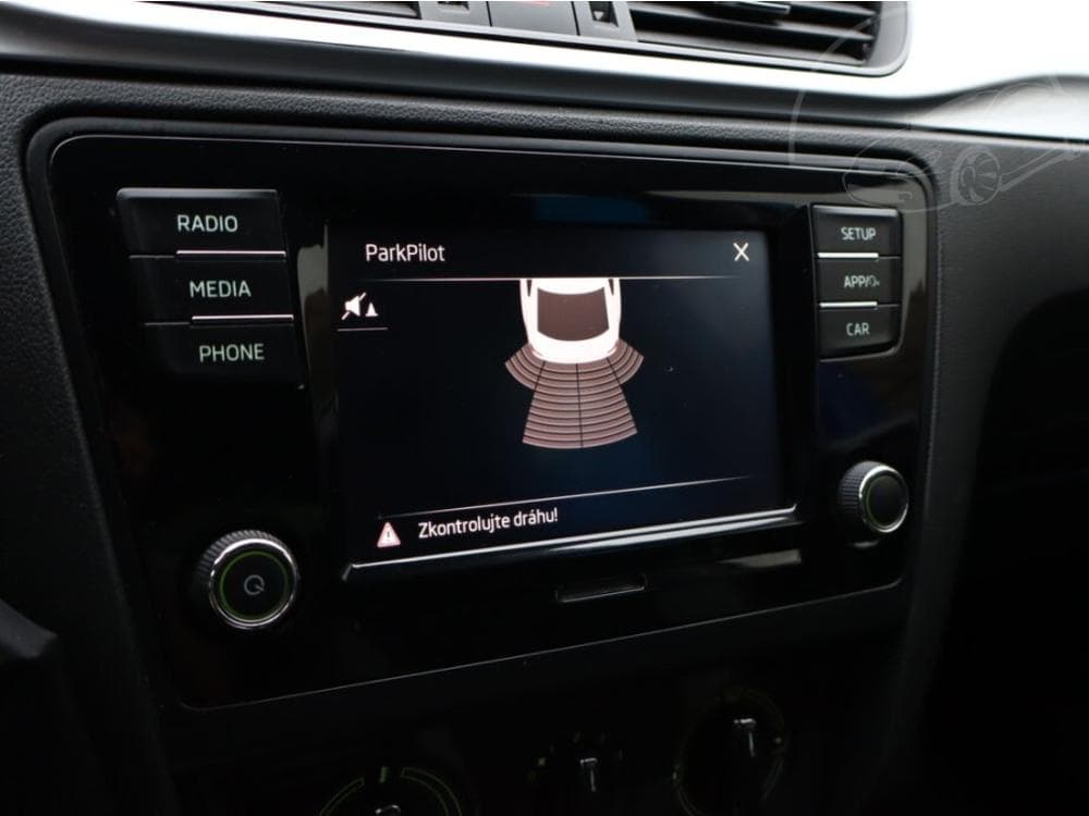 2019 Škoda RAPID - 14