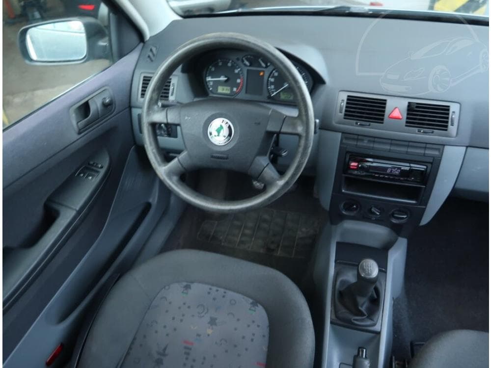 2003 Škoda FABIA - 7