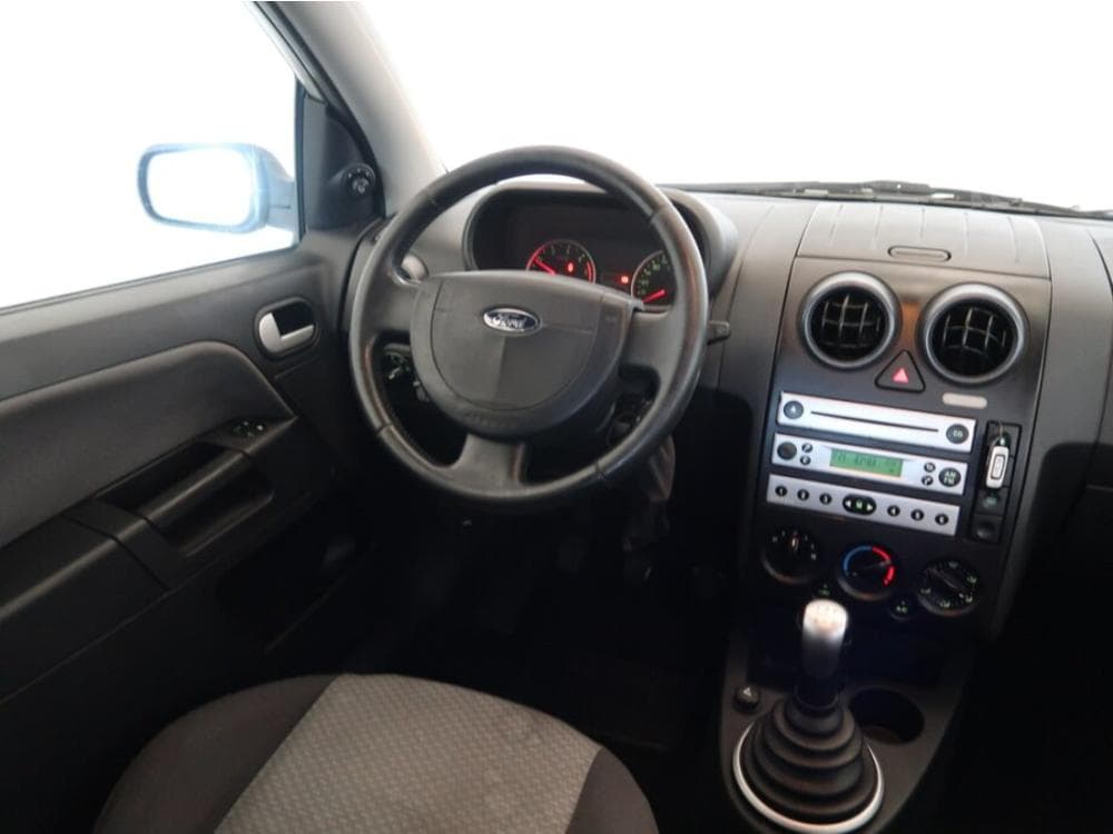 2005 Ford FUSION - 7