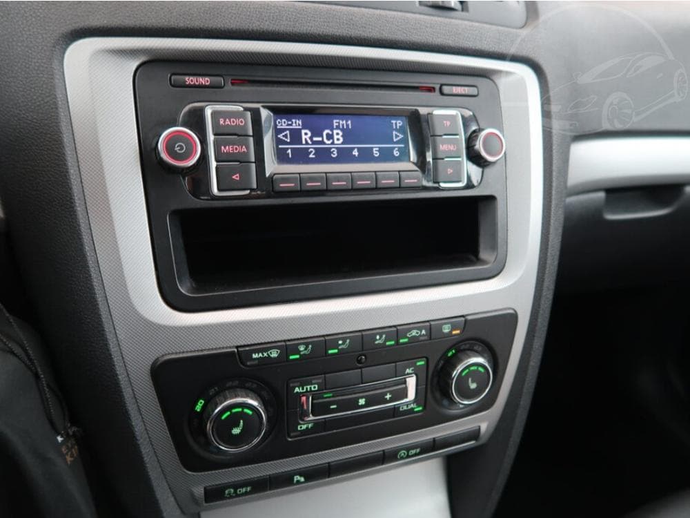 2011 Škoda OCTAVIA - 12