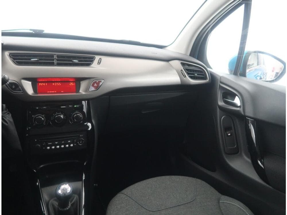 2016 Citroen C3 - 8