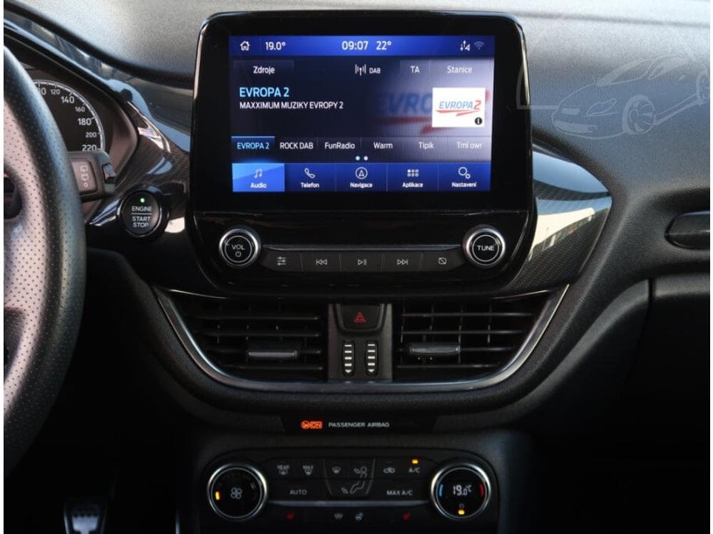 2020 Ford FIESTA - 12