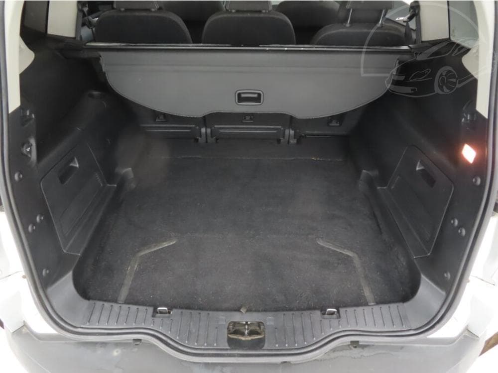 2011 Ford S-MAX - 14