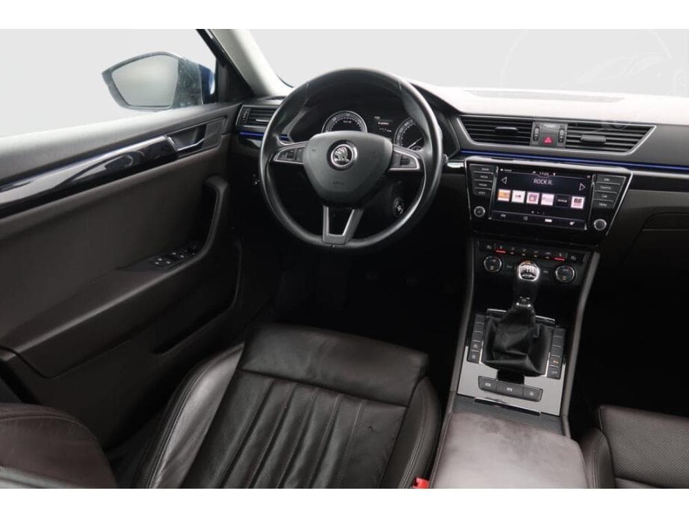 2016 Škoda SUPERB - 7
