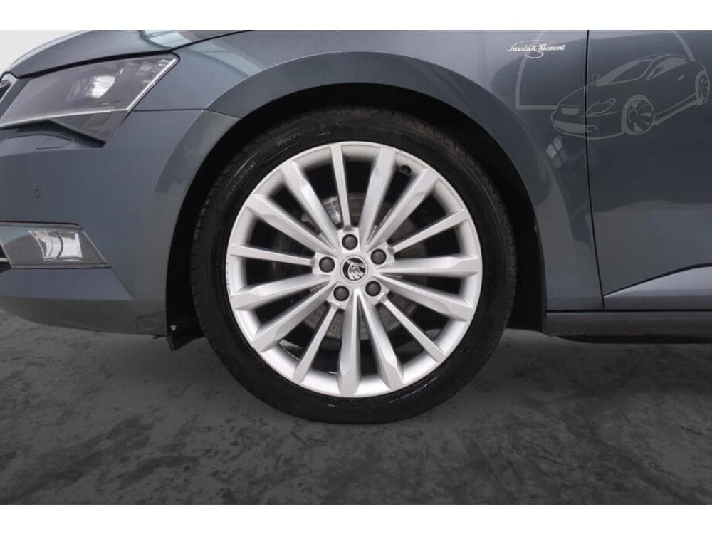 2016 Škoda SUPERB - 15