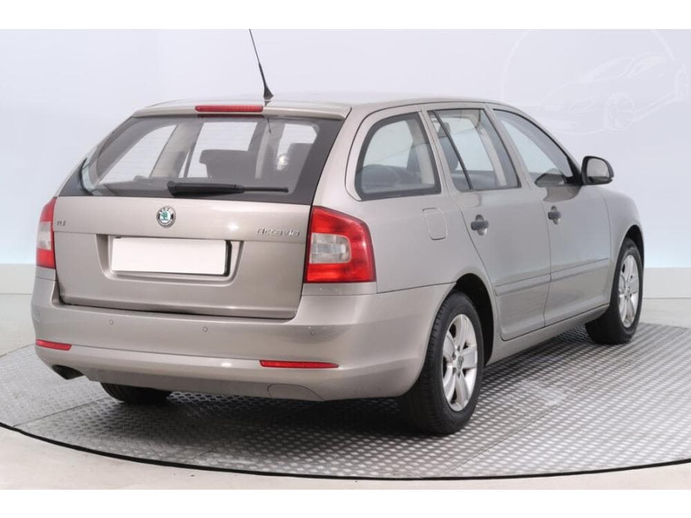 2011 Škoda OCTAVIA - 5