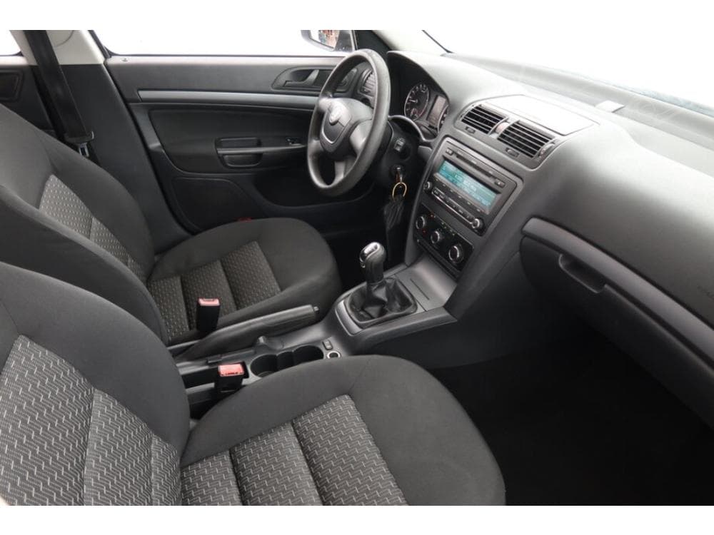 2011 Škoda OCTAVIA - 9