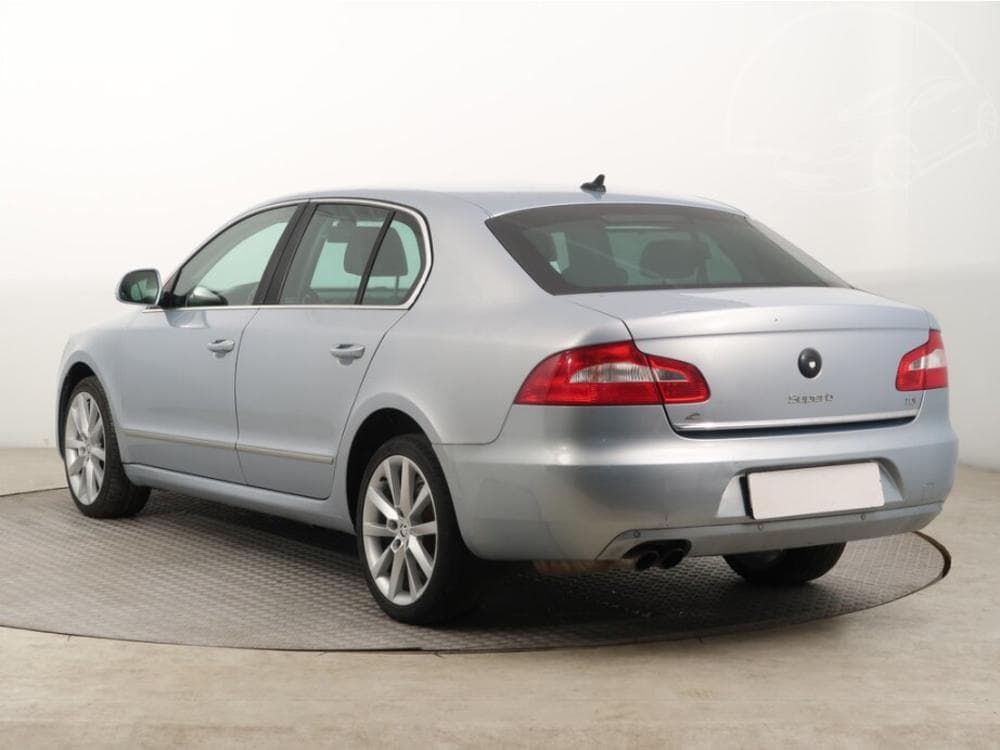 2012 Škoda SUPERB - 4