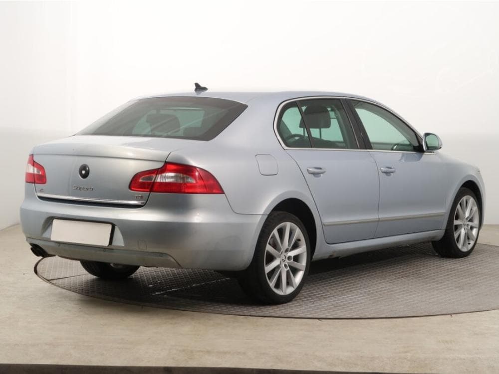 2012 Škoda SUPERB - 5