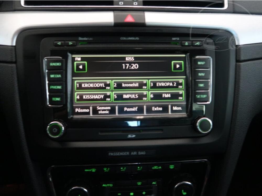 2012 Škoda SUPERB - 13