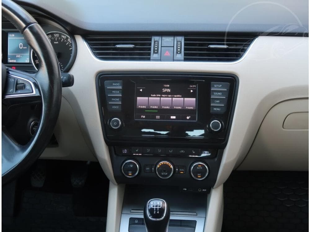 2014 Škoda OCTAVIA - 12