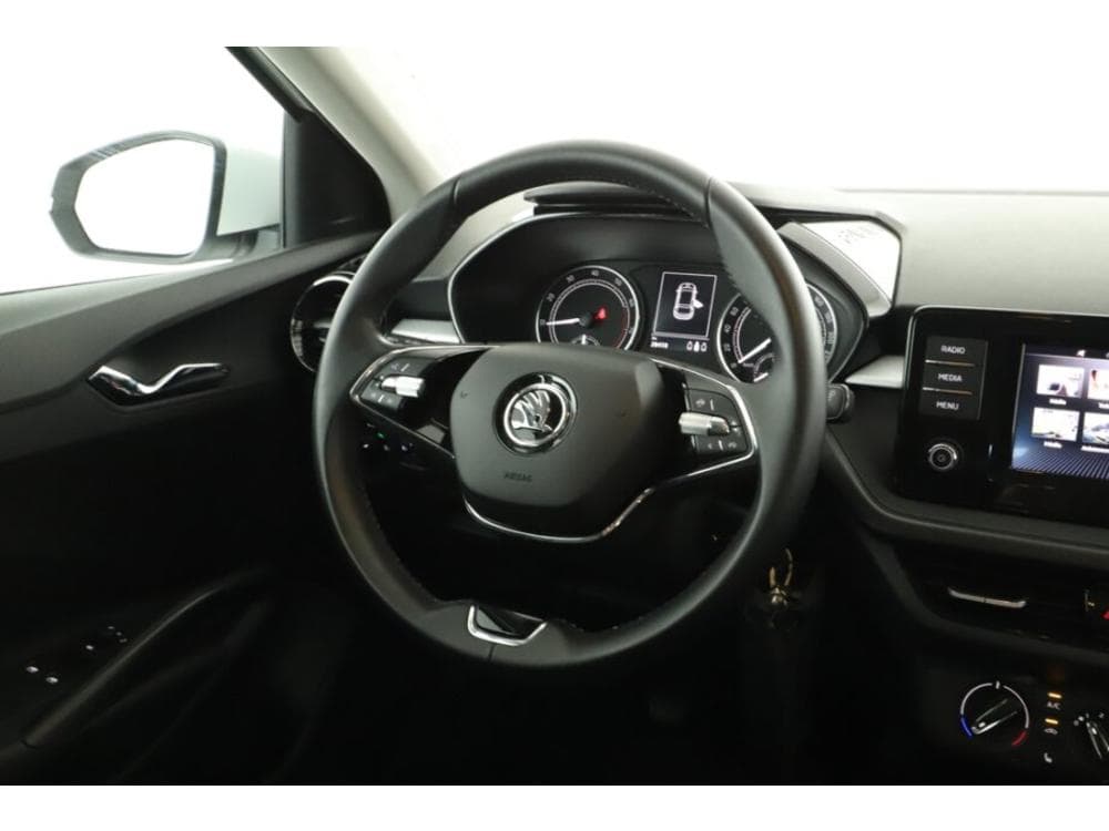 2023 Škoda FABIA - 11