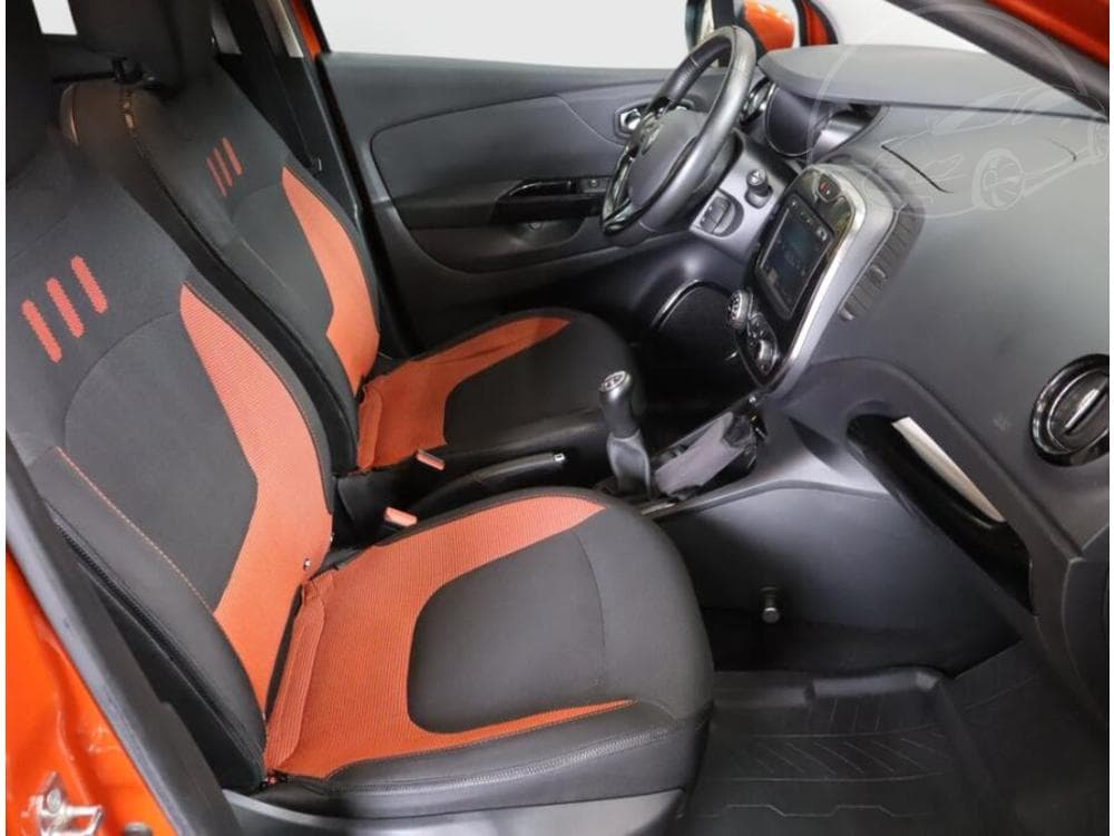 2014 Renault CAPTUR - 9