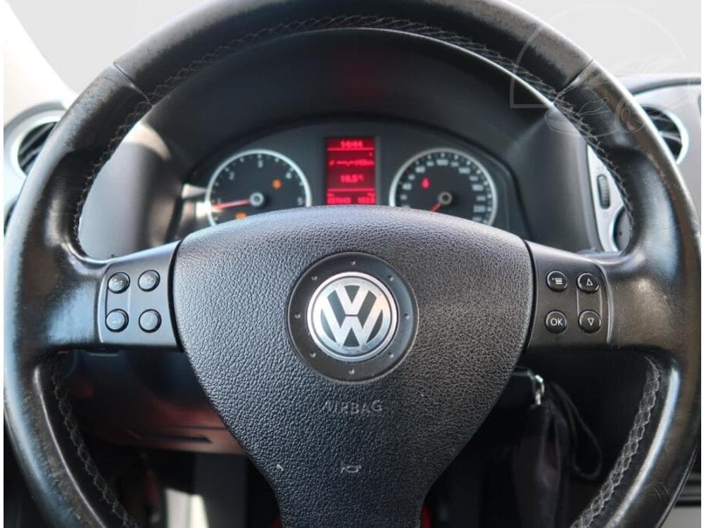 2008 Volkswagen TIGUAN - 15