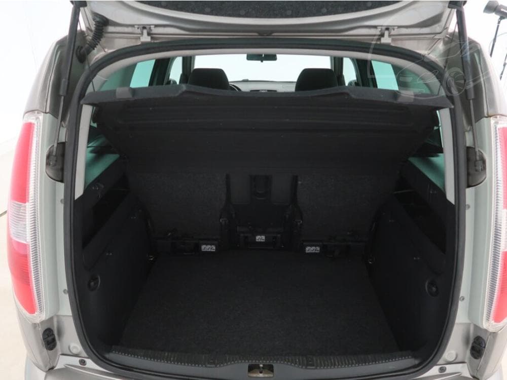 2010 Škoda ROOMSTER - 13