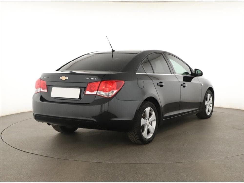2010 Chevrolet CRUZE - 5