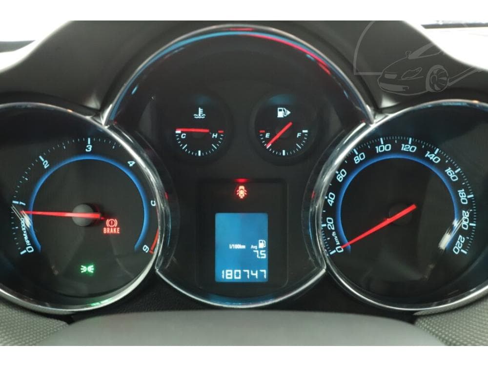 2010 Chevrolet CRUZE - 8