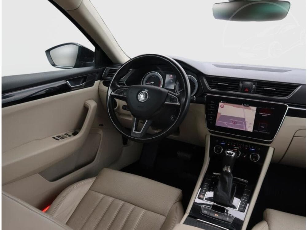 2017 Škoda SUPERB - 7