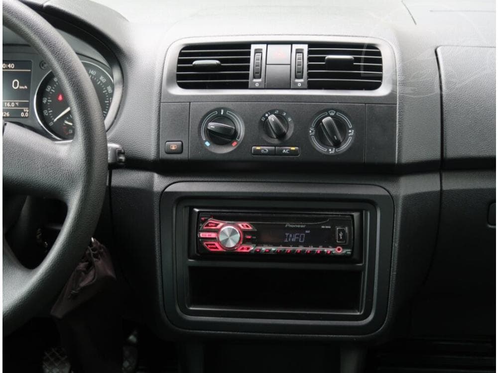 2012 Škoda FABIA - 12