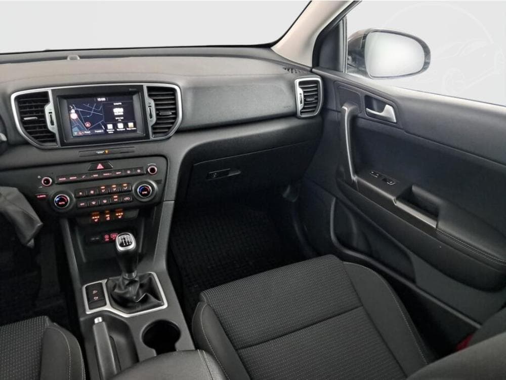 2018 Kia SPORTAGE - 8