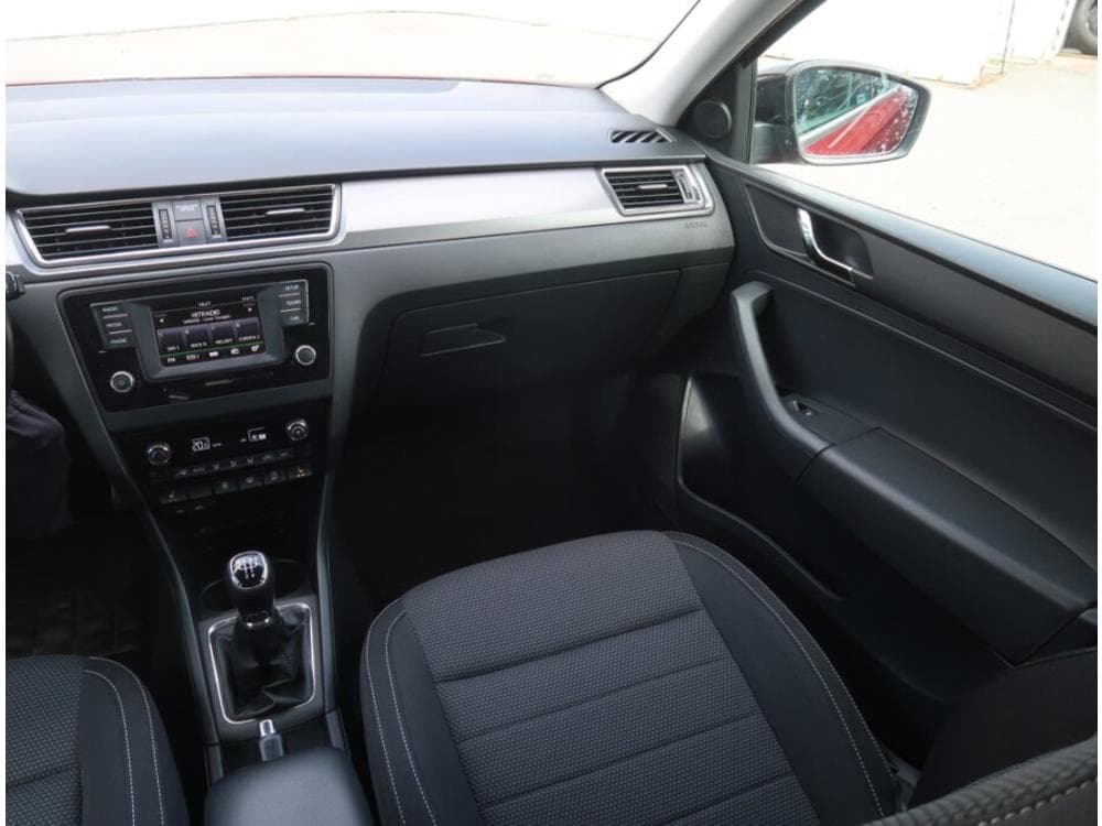 2016 Škoda RAPID - 8