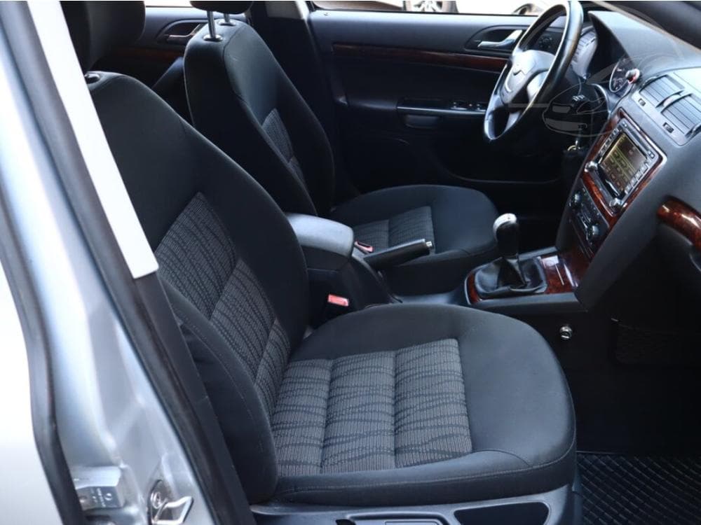 2009 Škoda OCTAVIA - 7