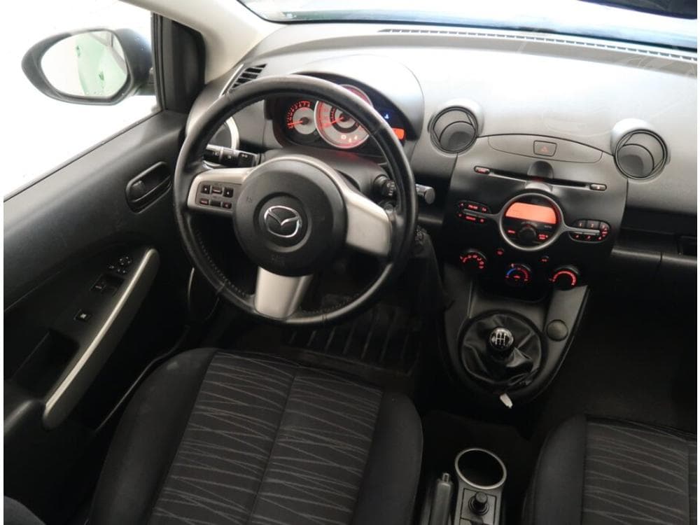 2008 Mazda 2 - 7