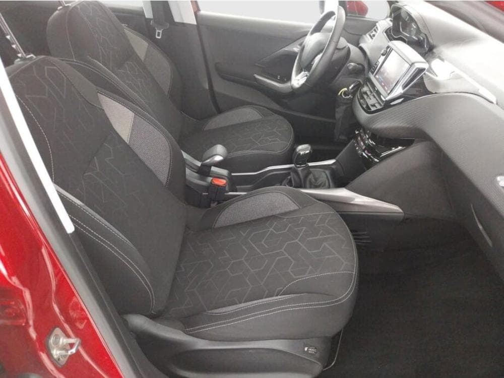 2019 Peugeot 2008 - 9