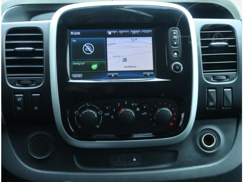 2015 Renault TRAFIC - 12