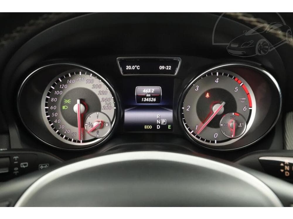 2014 Mercedes-Benz GLA - 8