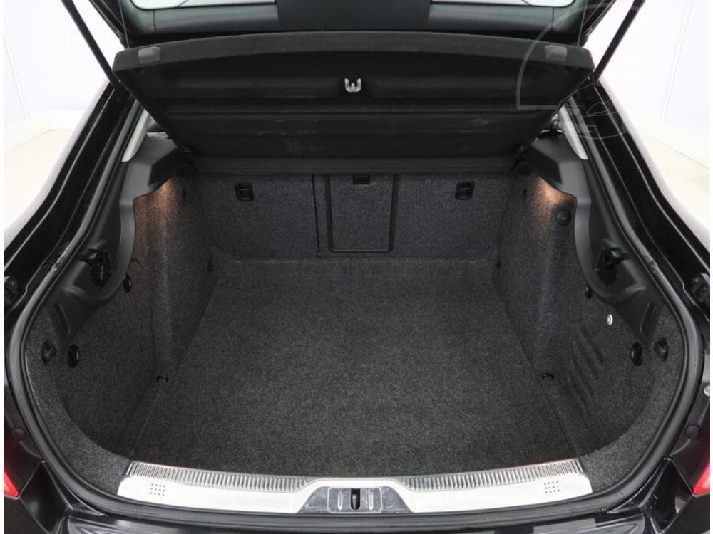 2011 Škoda SUPERB - 14