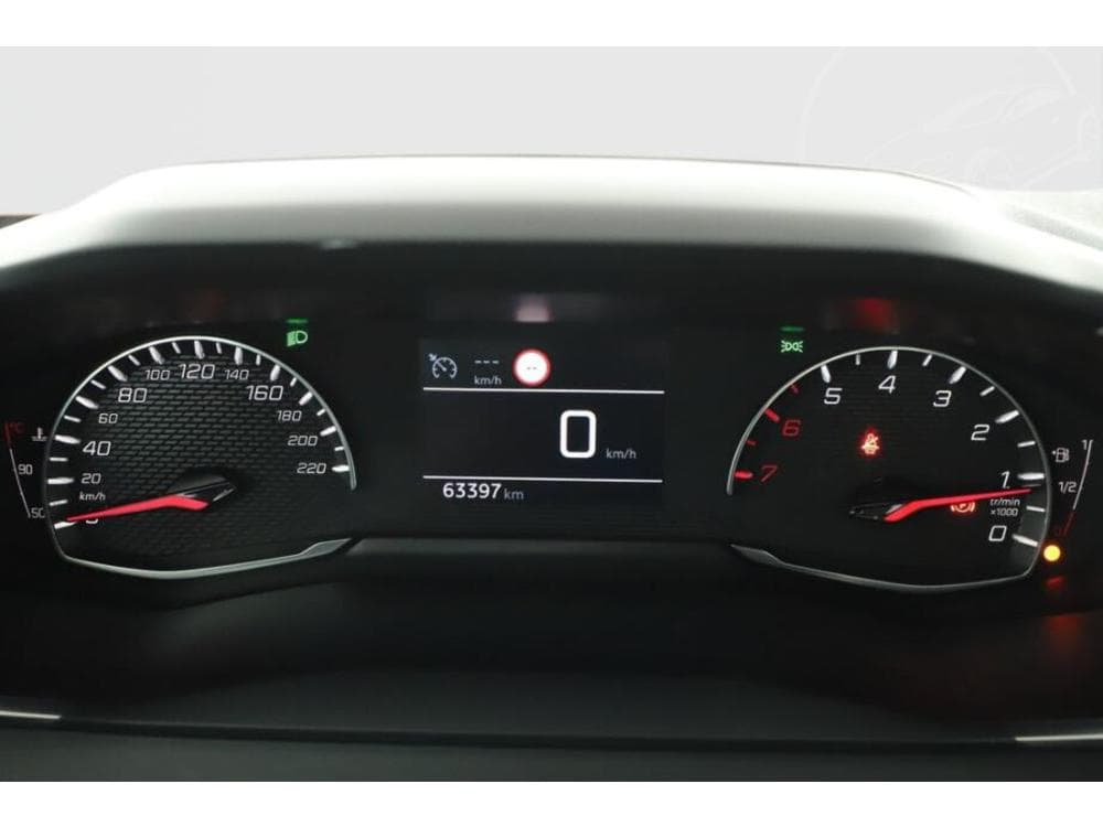 2021 Peugeot 2008 - 8