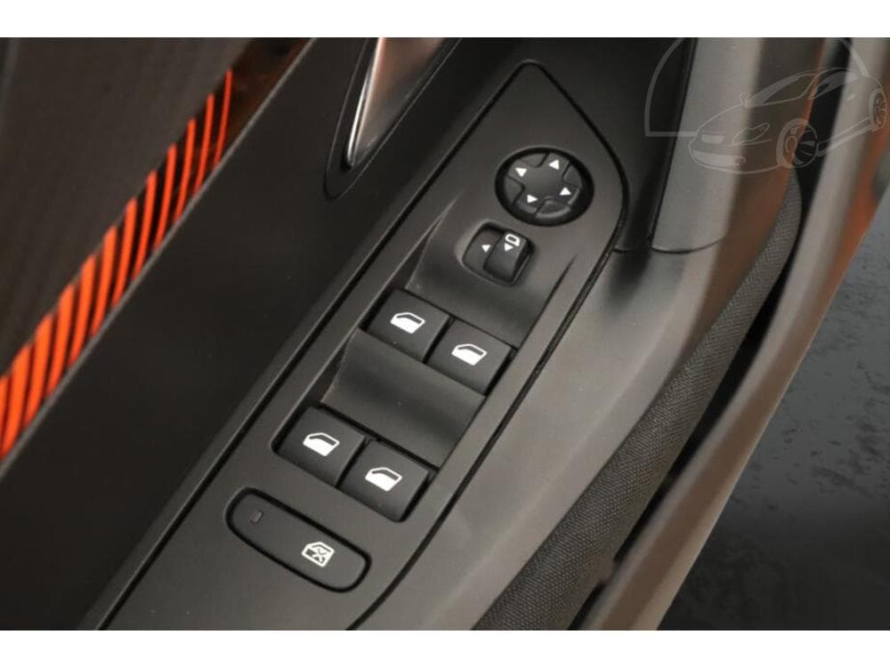 2021 Peugeot 2008 - 10