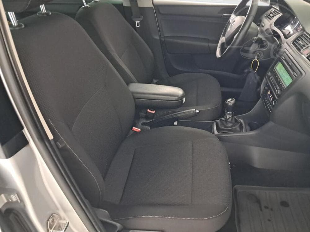 2013 Škoda RAPID - 9
