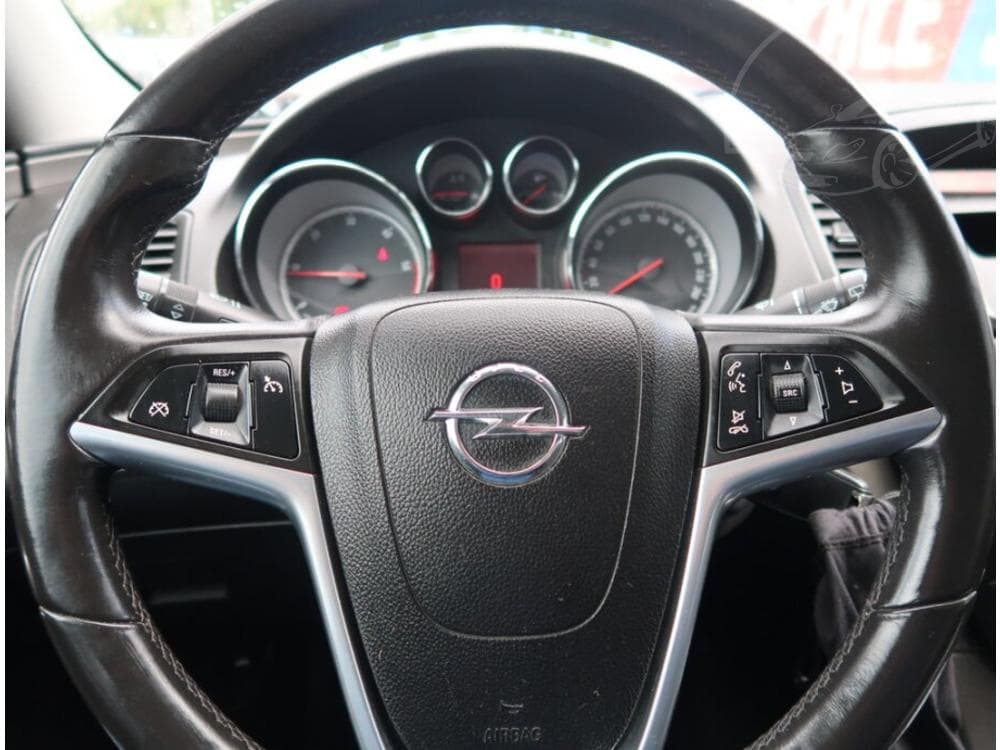 2009 Opel INSIGNIA - 15