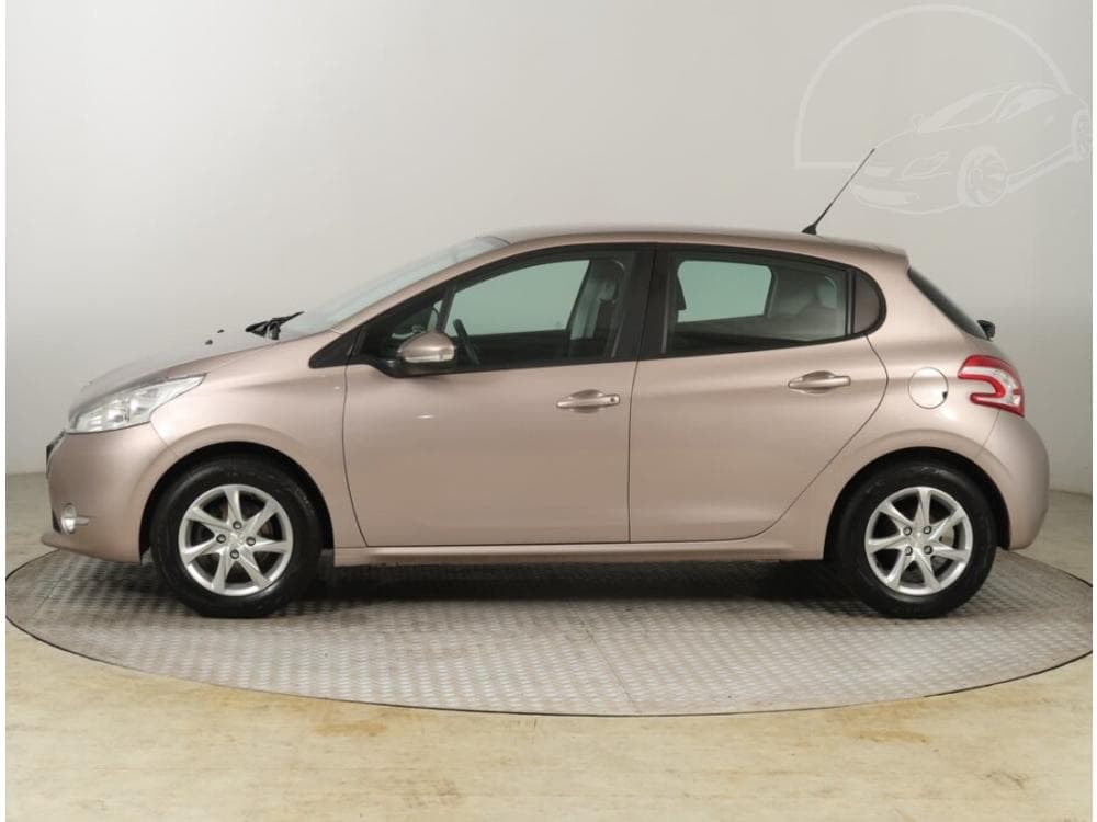 2014 Peugeot 208 - 3