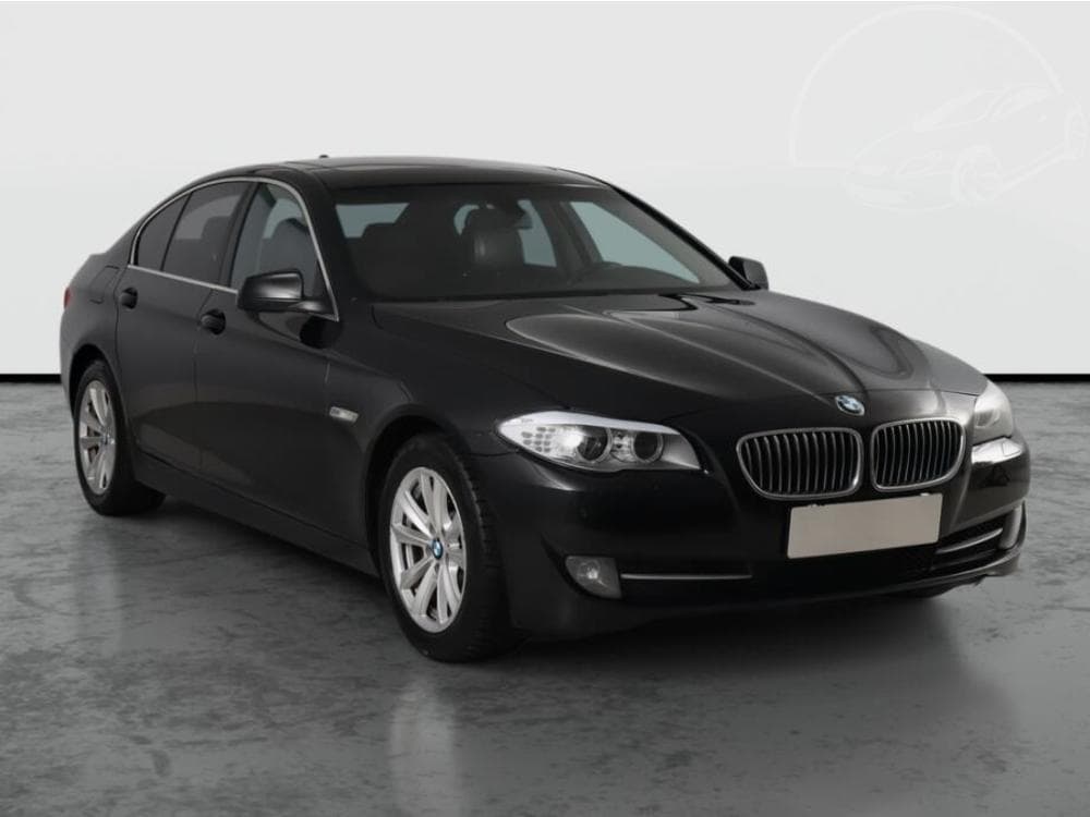 2013 BMW 5-SERIES