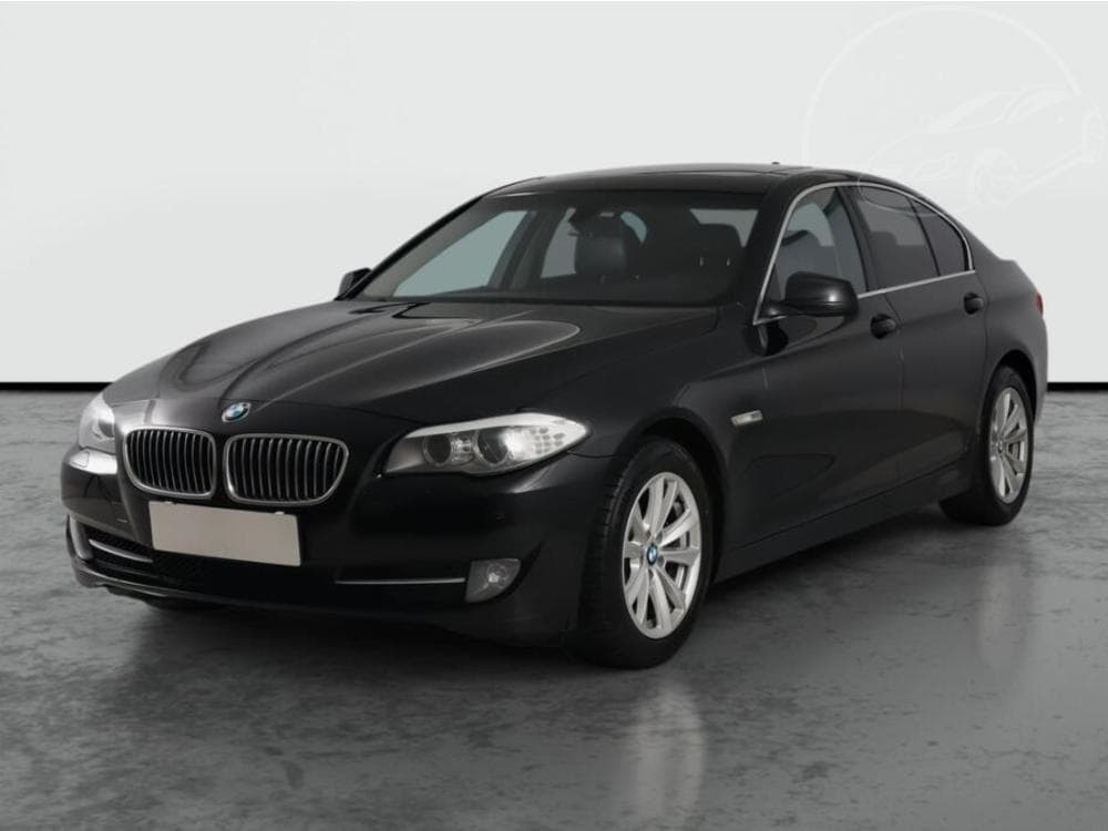 2013 BMW 5-SERIES - 2