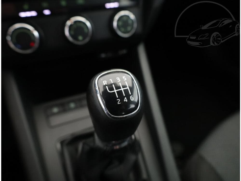 2014 Škoda OCTAVIA - 11
