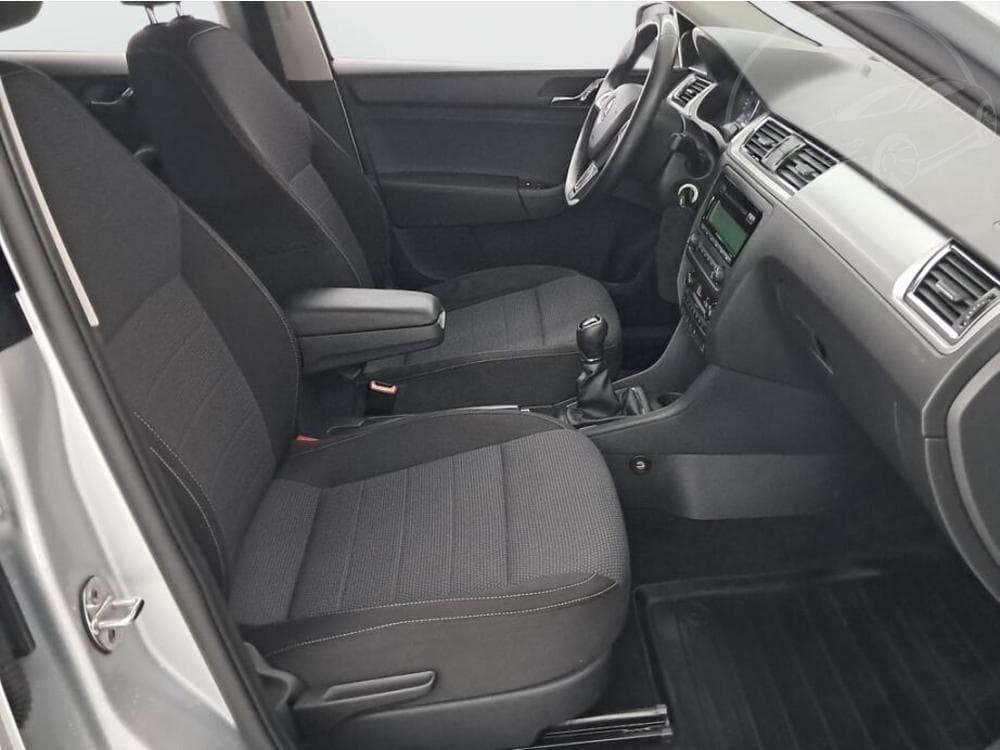 2015 Škoda RAPID - 9